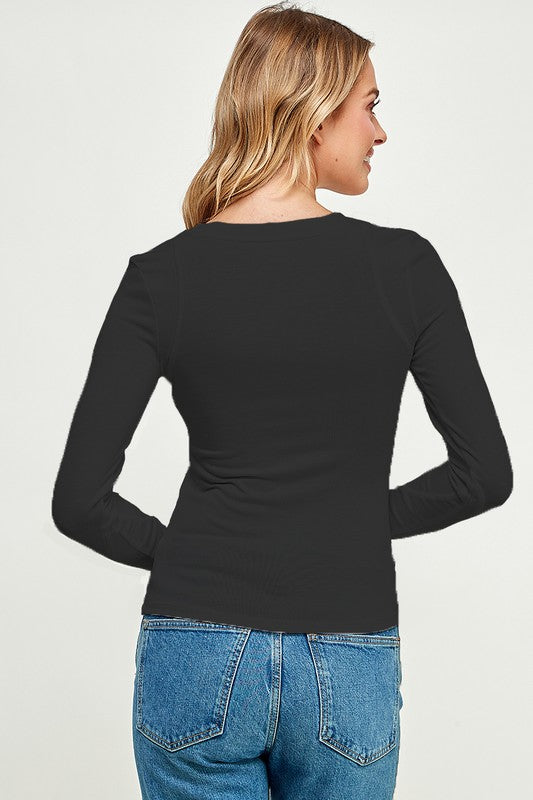LONG SLEEVE CREW NECK TOP