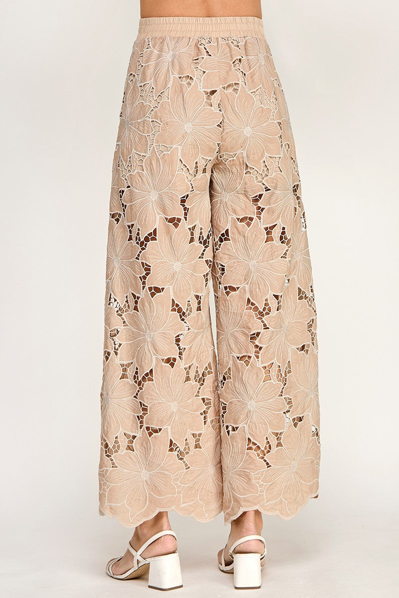FLORAL LACE WIDE-LEG PANTS