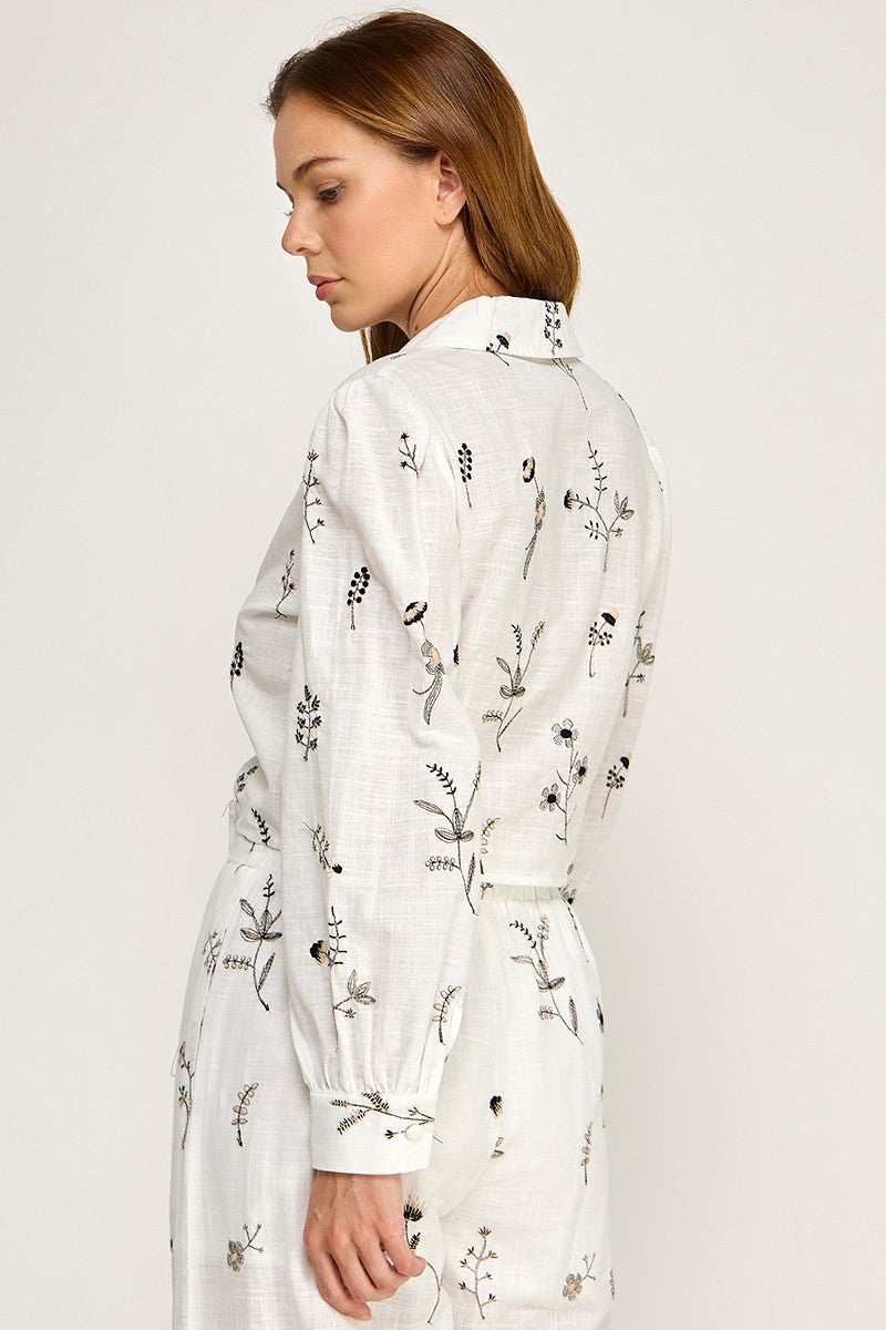 LONG SLEEVE EMBROIDERY TOP
