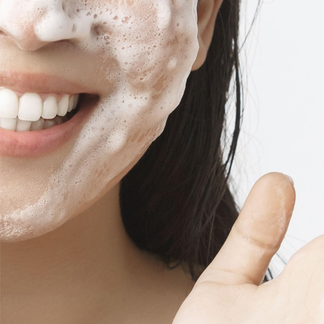 HUECALM HEARTLEAF CALMING CLEANSING FOAM