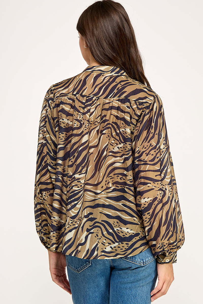 PRINTED BUTTON UP BLOUSE