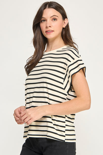 RAGLAN SLEEVES STRIPE TEE