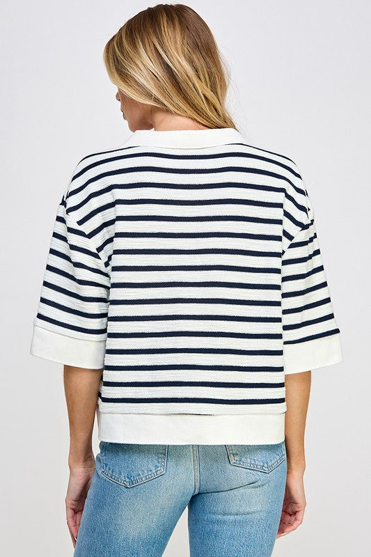 V-NECK STRIPE TOP