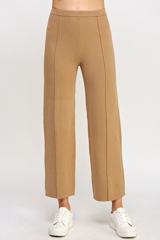 PIN TUCK KNIT PANTS