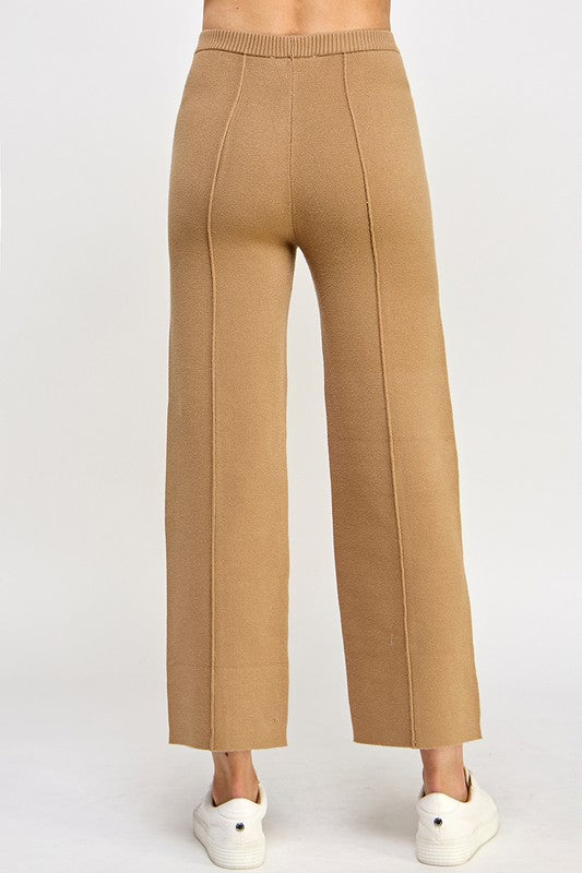 PIN TUCK KNIT PANTS