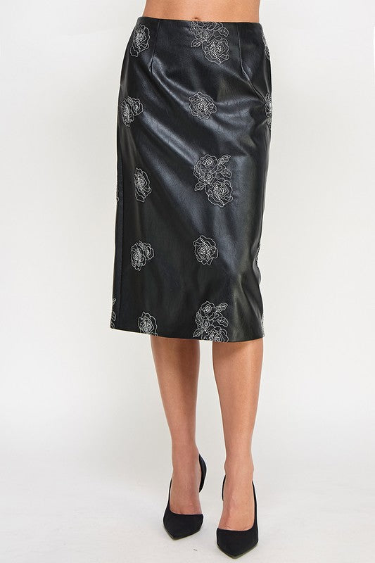 FLORAL EMBROIDERY PLEATHER PENCIL SKIRT