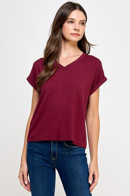 V NECK TEE