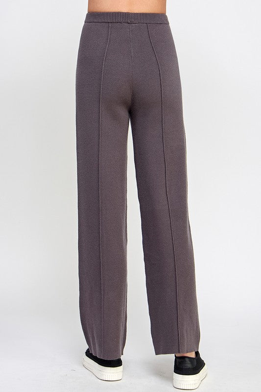 PIN TUCK KNIT PANTS