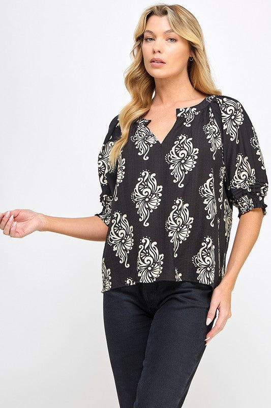 V-NECK PRINTED BLOUSE