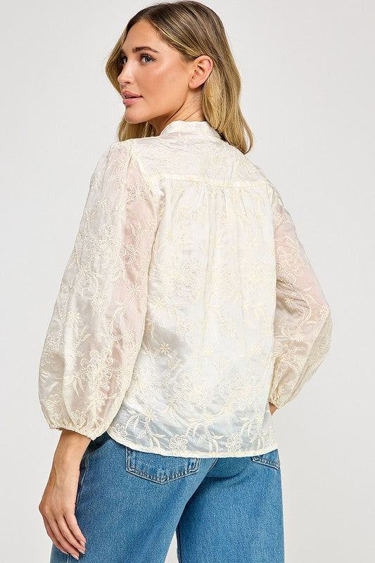 EMBROIDERED LONG SLEEVE BLOUSE