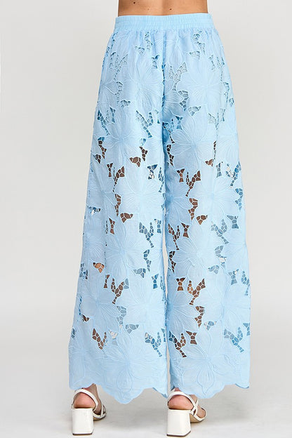 FLORAL LACE WIDE-LEG PANTS