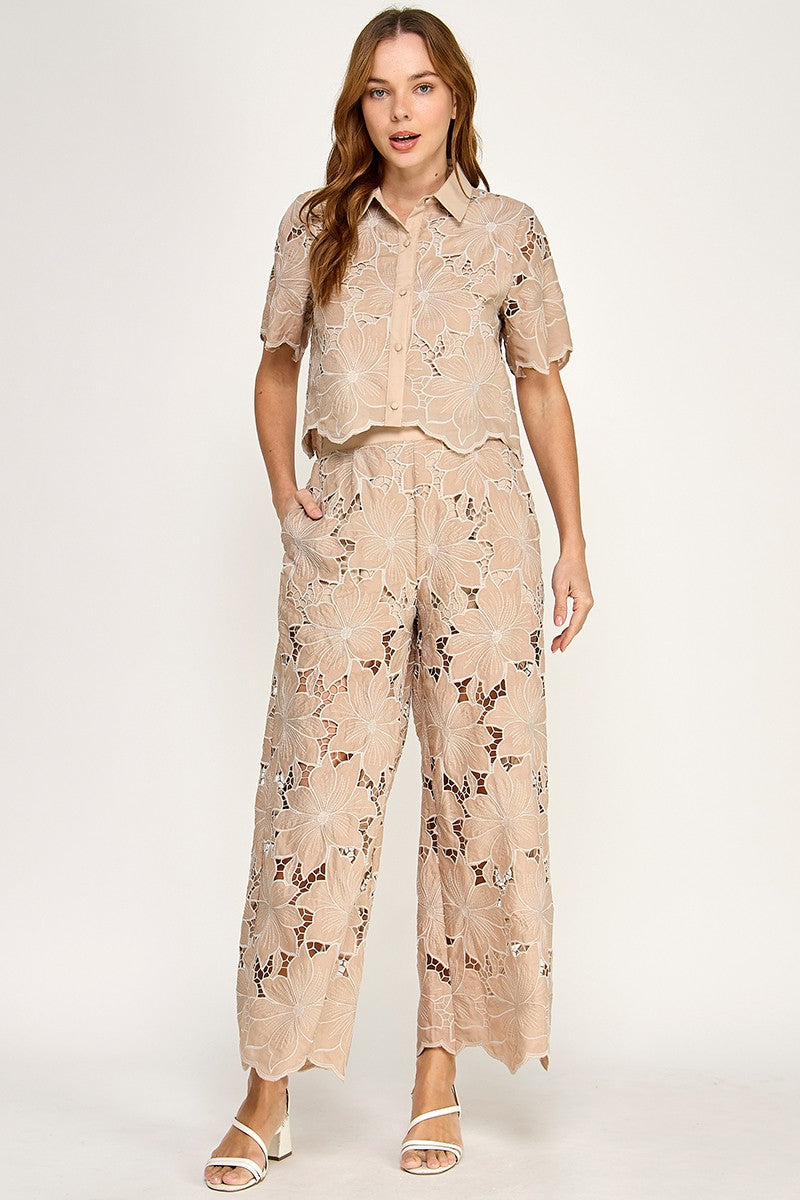 FLORAL LACE WIDE-LEG PANTS