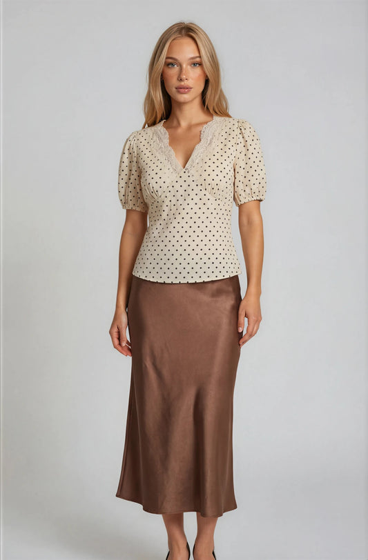 POLKA DOT TOP WITH LACE DETAIL