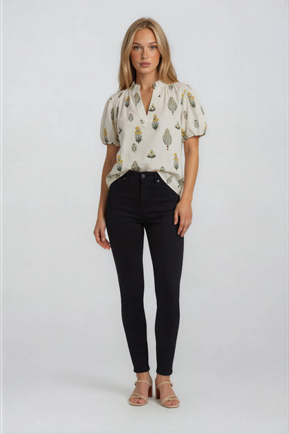 PUFF SLEEVE V-NECK TOP