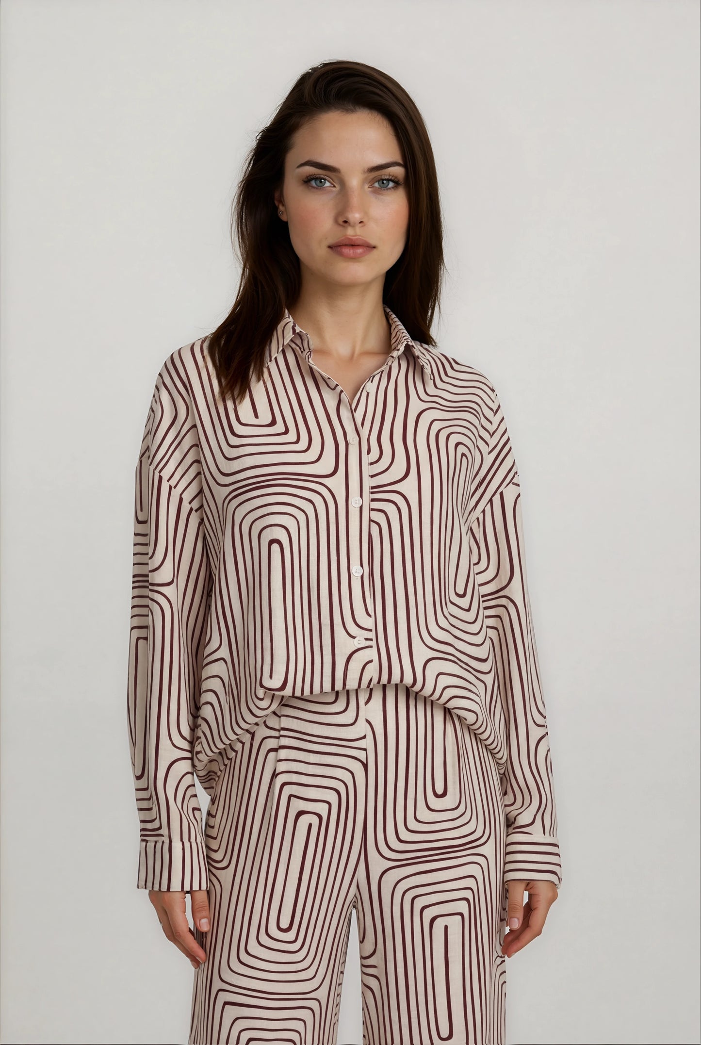 PRINTED BUTTON DOWN TOP