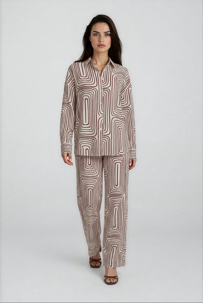 PRINTED FLARE PANTS