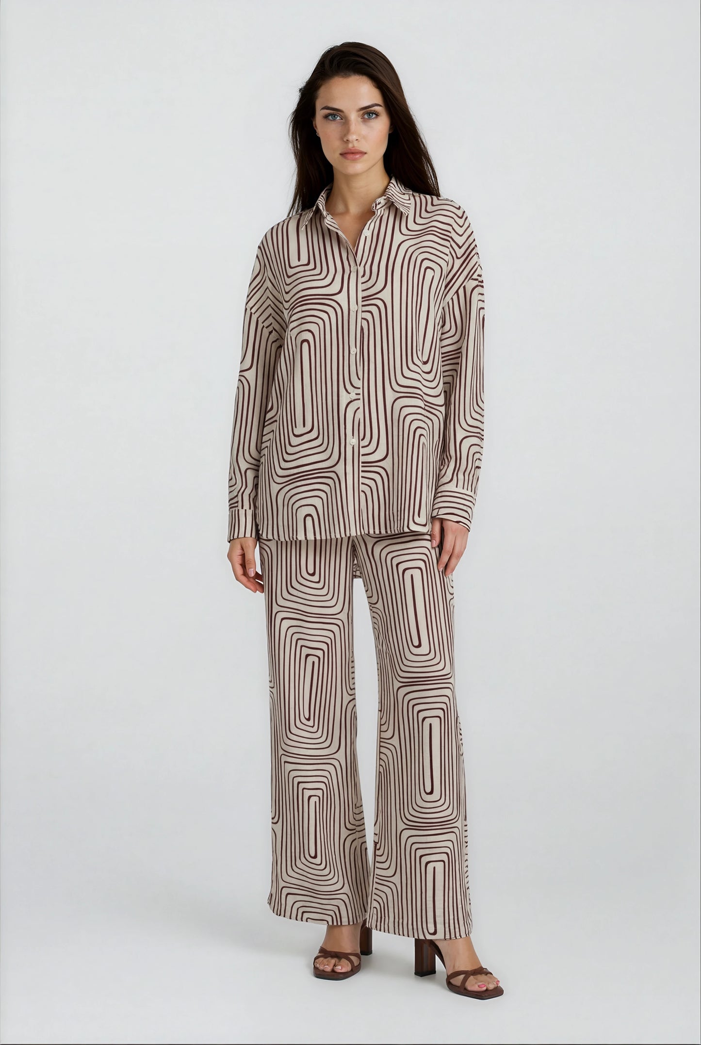 PRINTED FLARE PANTS