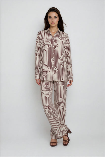 PRINTED FLARE PANTS
