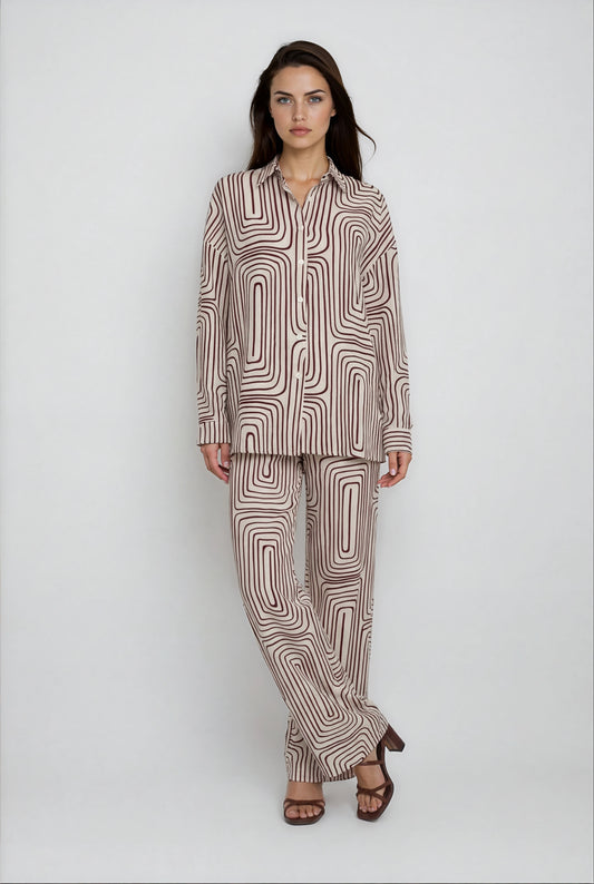 PRINTED FLARE PANTS