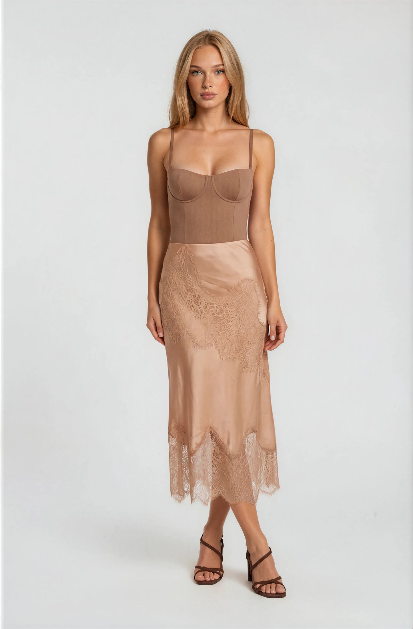 SATIN PATCHY LACE SKIRT