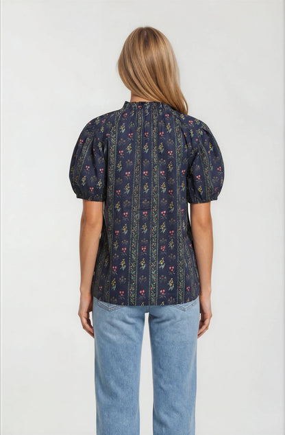 PUFF SLEEVE TOP