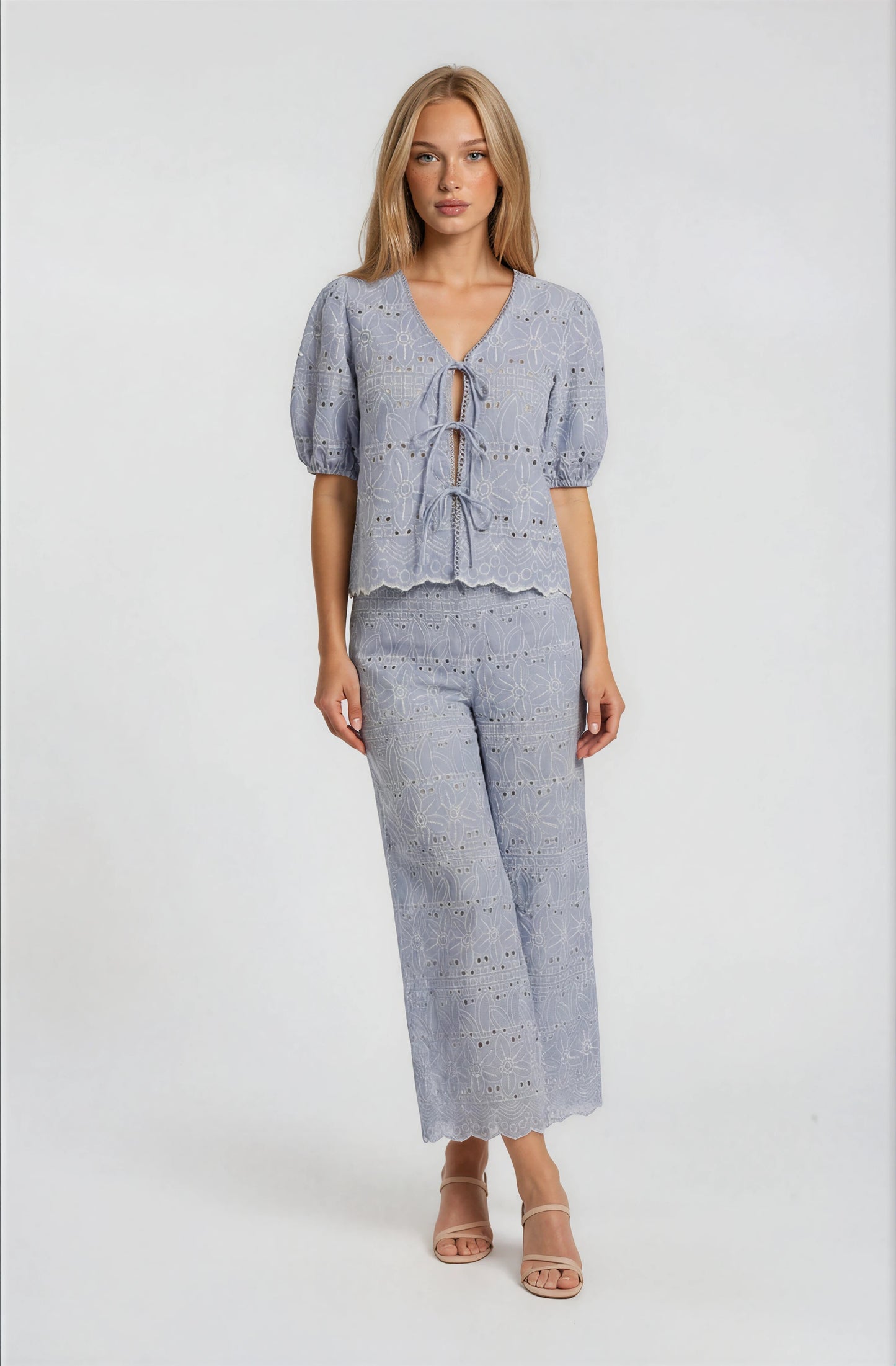EMBROIDERY PANTS