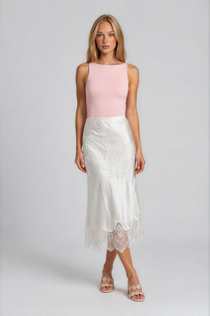 SATIN PATCHY LACE SKIRT