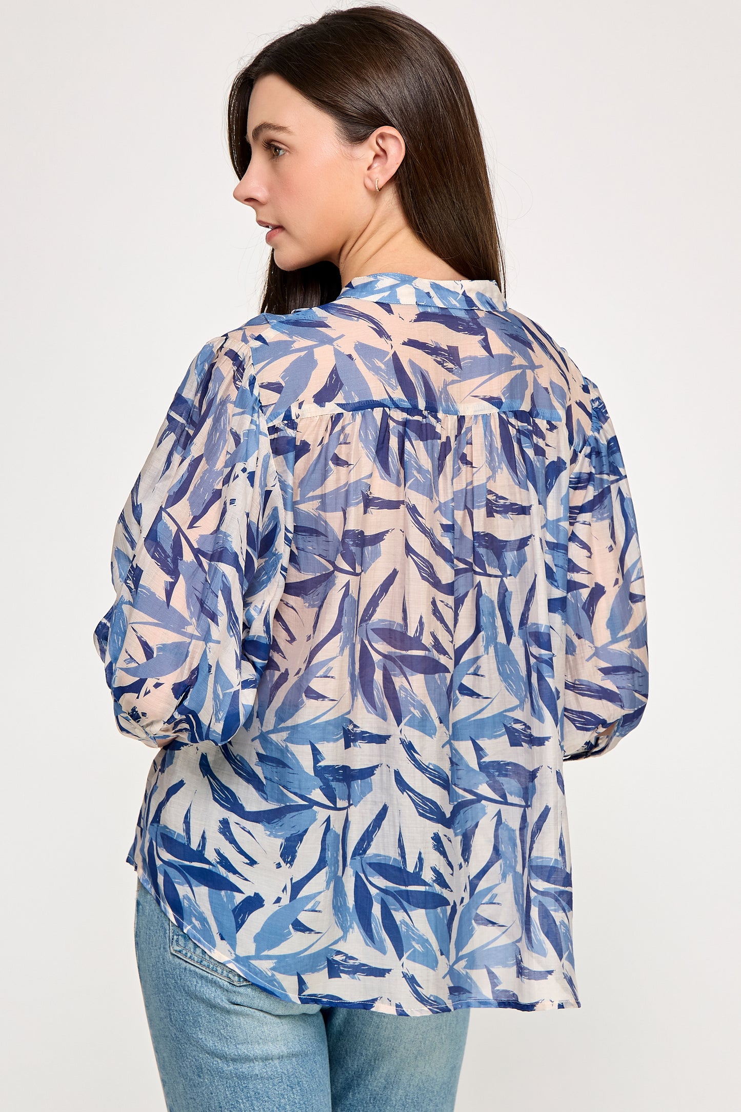 MANDARIN COLLAR LOOSE  FIT BLOUSE