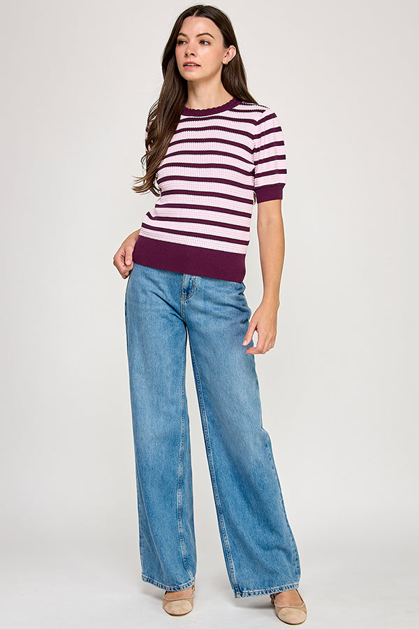 PUFF SLEEVE SCALLOPED NECK TOP