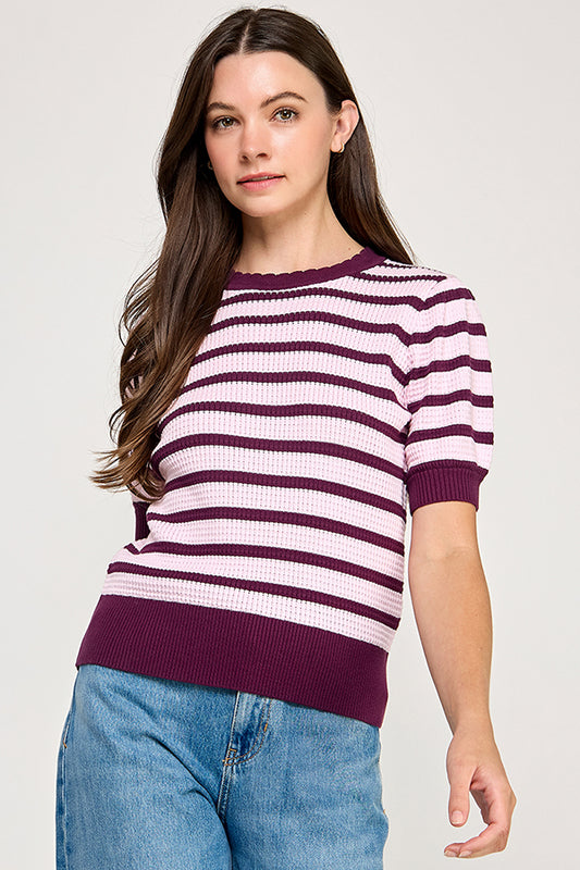 PUFF SLEEVE SCALLOPED NECK TOP