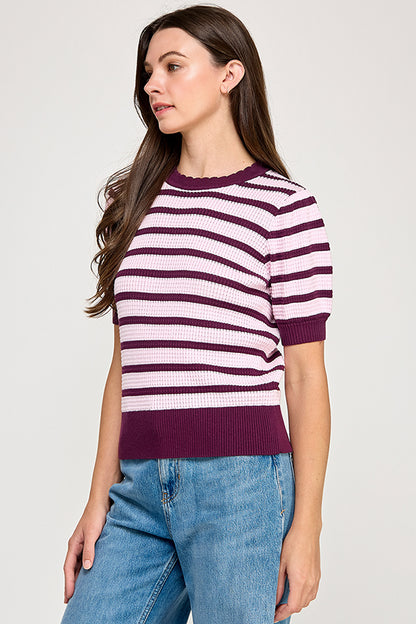 PUFF SLEEVE SCALLOPED NECK TOP